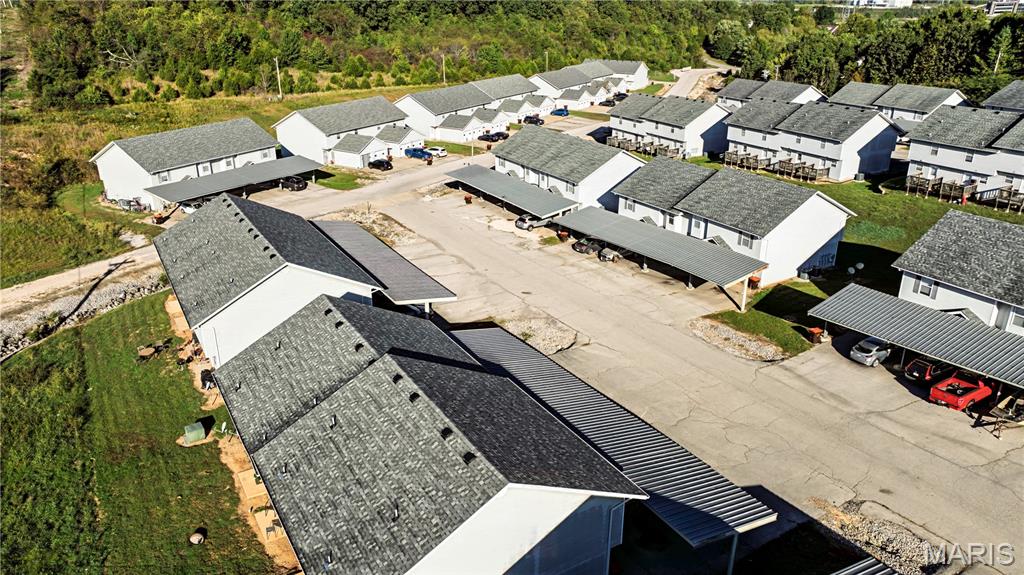 Hunter's Point - Residential Income