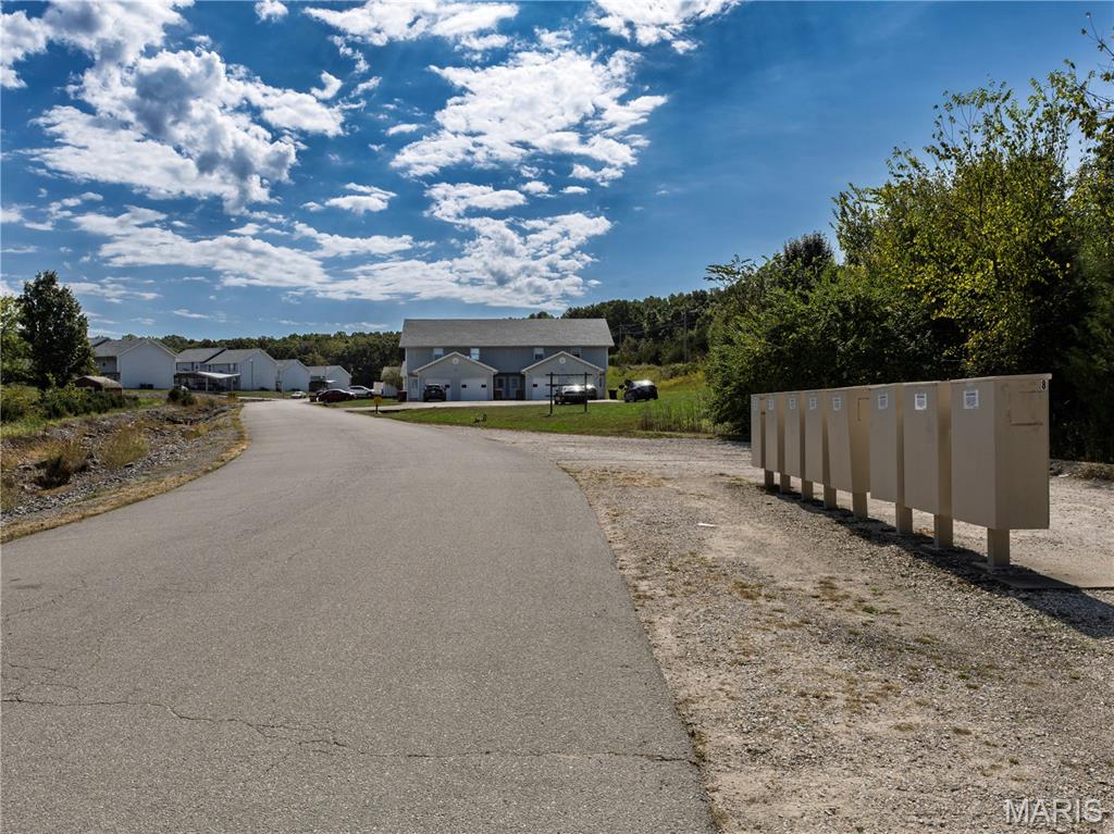 Hunter's Point - Residential Income