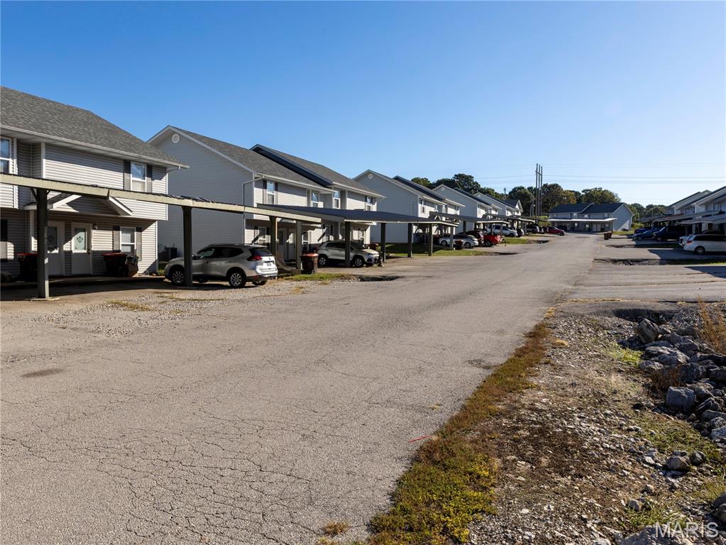 Hunter's Point - Residential Income