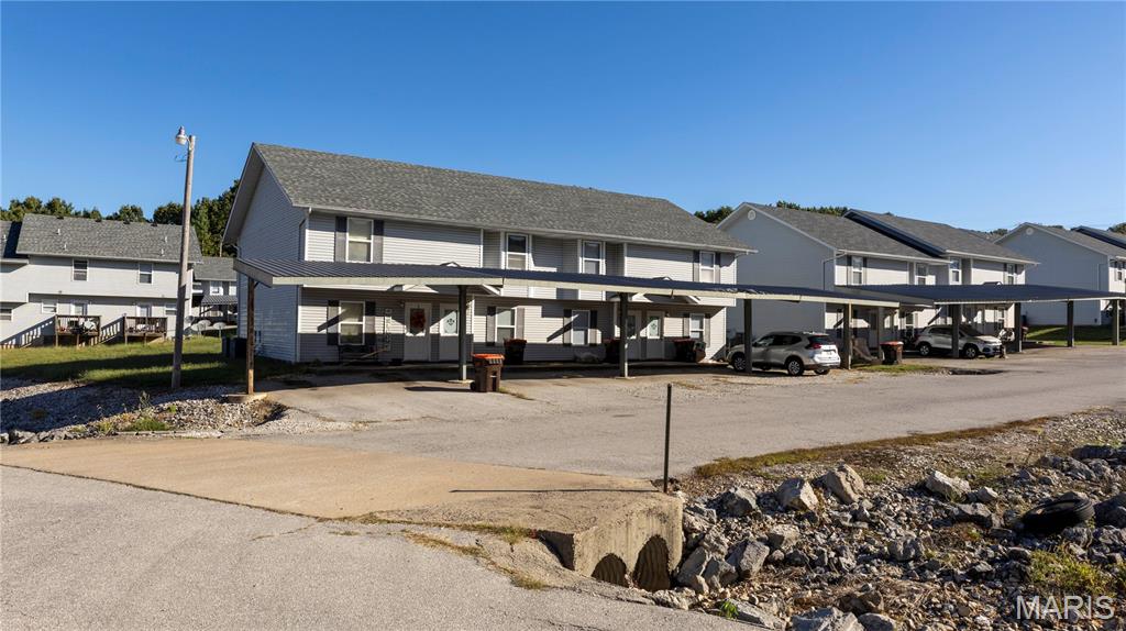 Hunter's Point - Residential Income