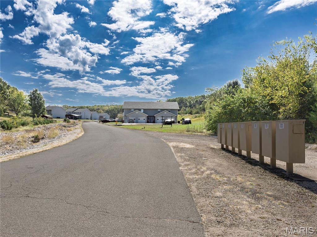 Hunter's Point - Residential Income