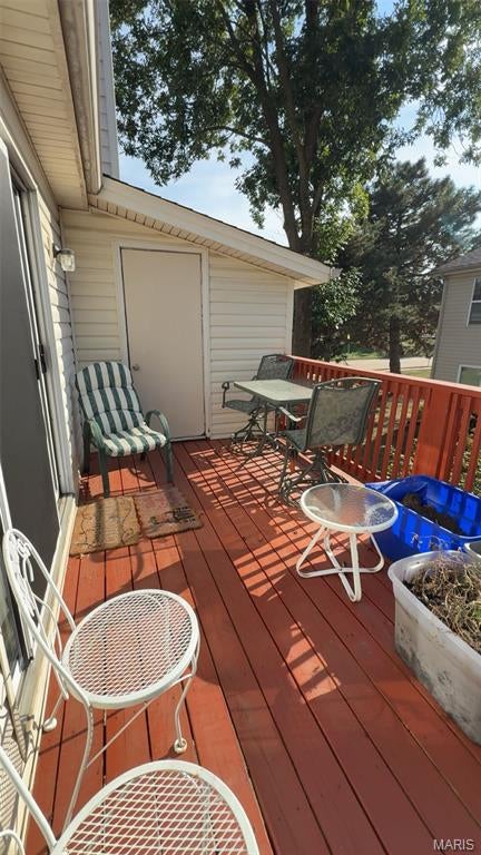 Tiny photo for 905 Sugar Lake Court #6, St Peters, MO 63376 (MLS # 26058707)