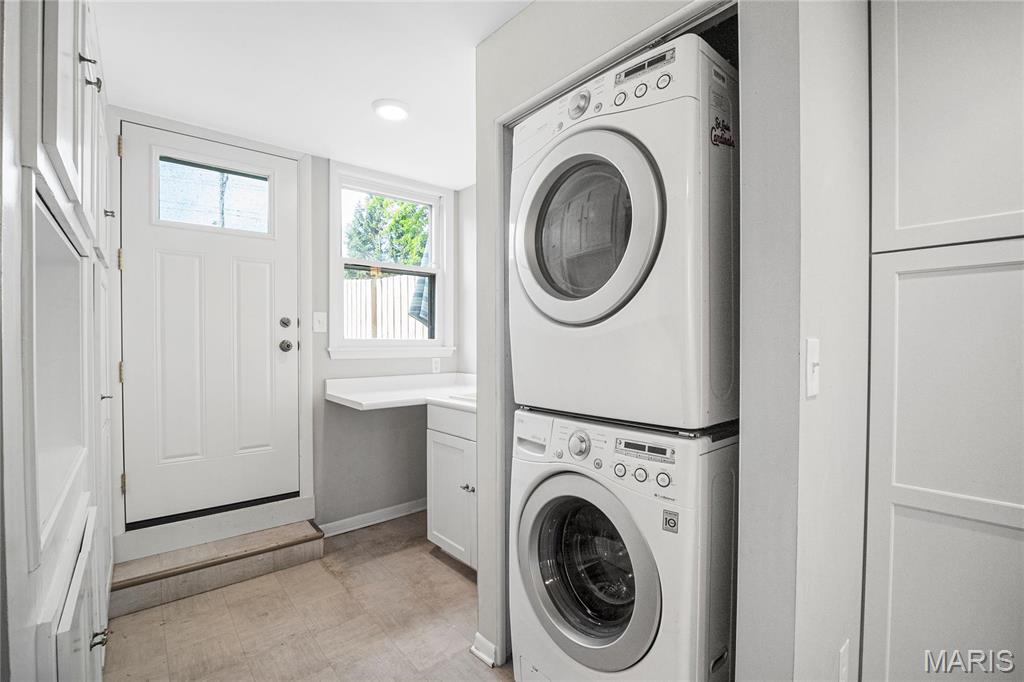 Hi Pointe - Residential