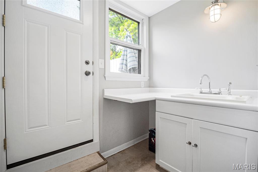 Hi Pointe - Residential