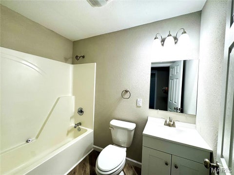 Tiny photo for 108 N 18th Street, Bowling Green, MO 63334 (MLS # 26051954)