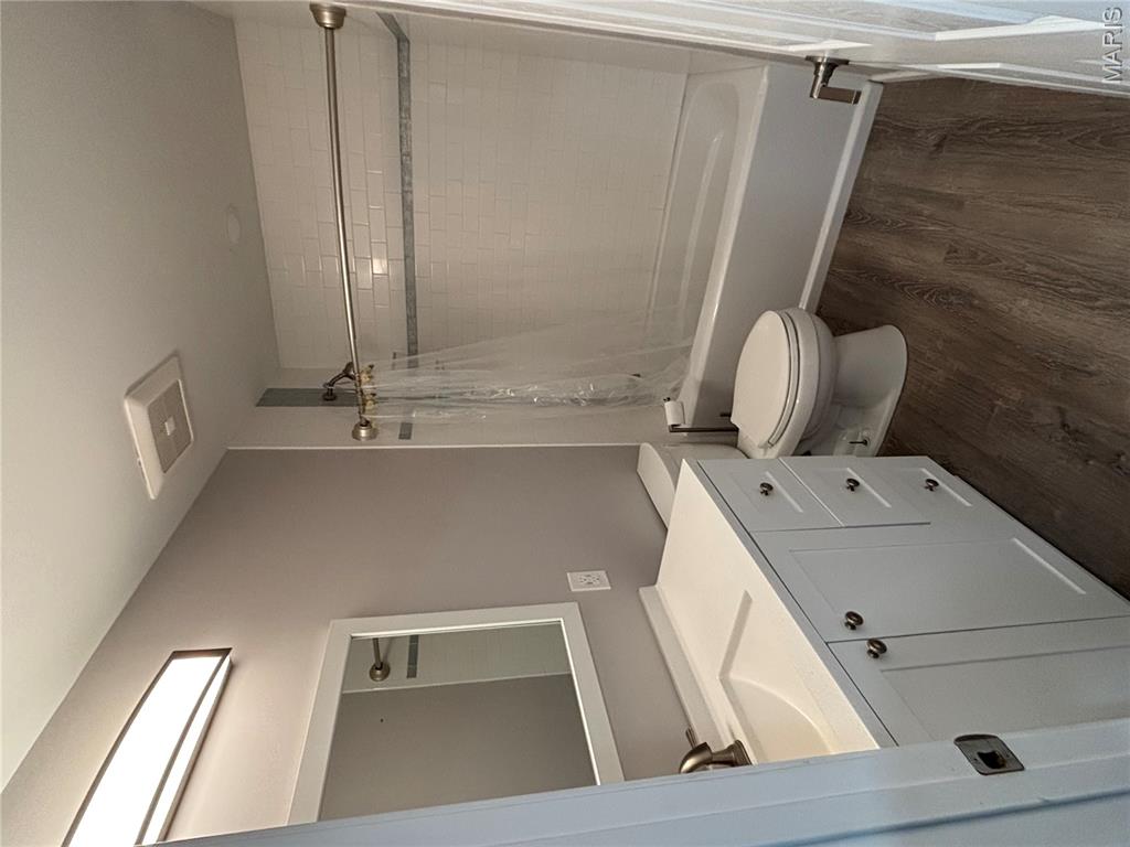 Charlestowne Place #5 - Residential