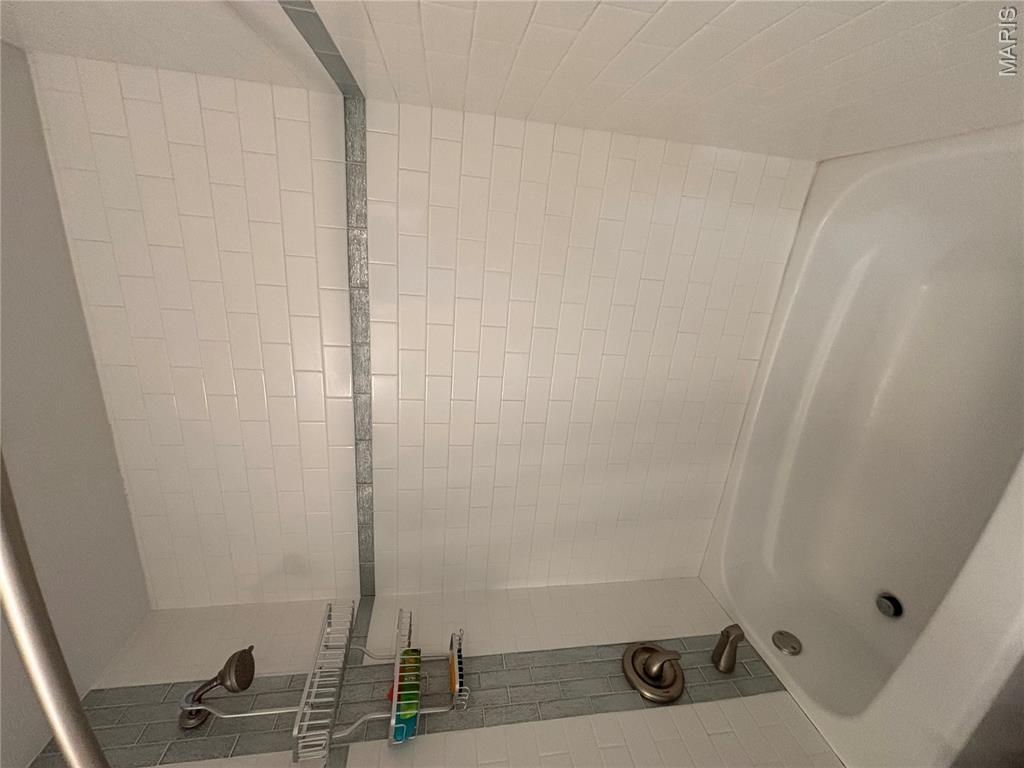 Charlestowne Place #5 - Residential