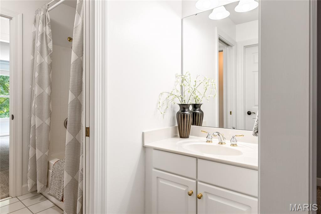 Manderleigh of Town & Country - Residential