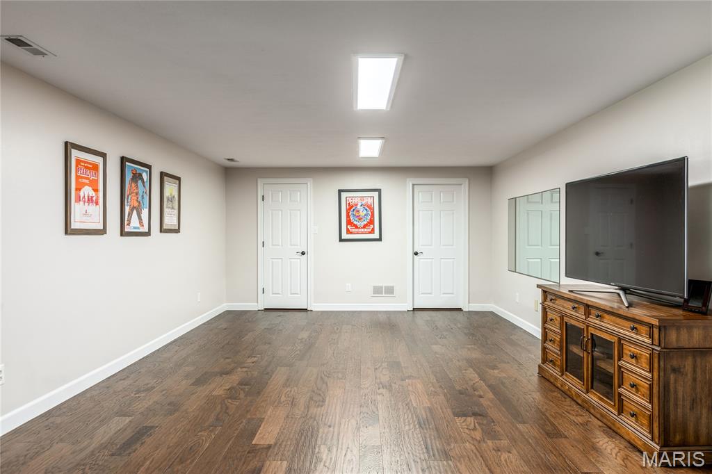 Manderleigh of Town & Country - Residential