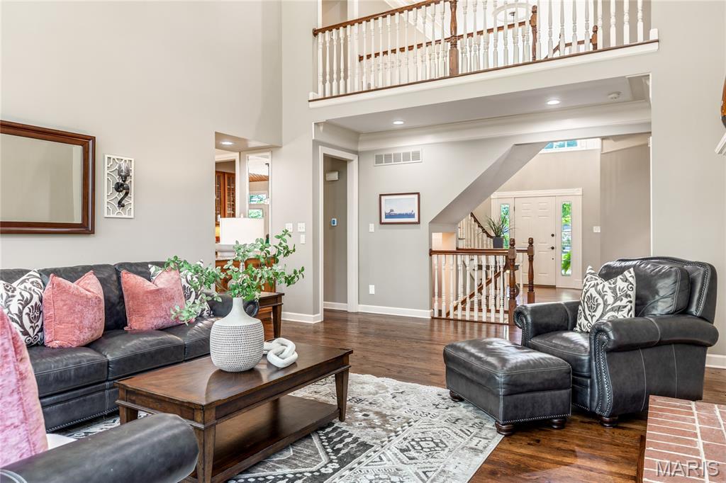 Manderleigh of Town & Country - Residential