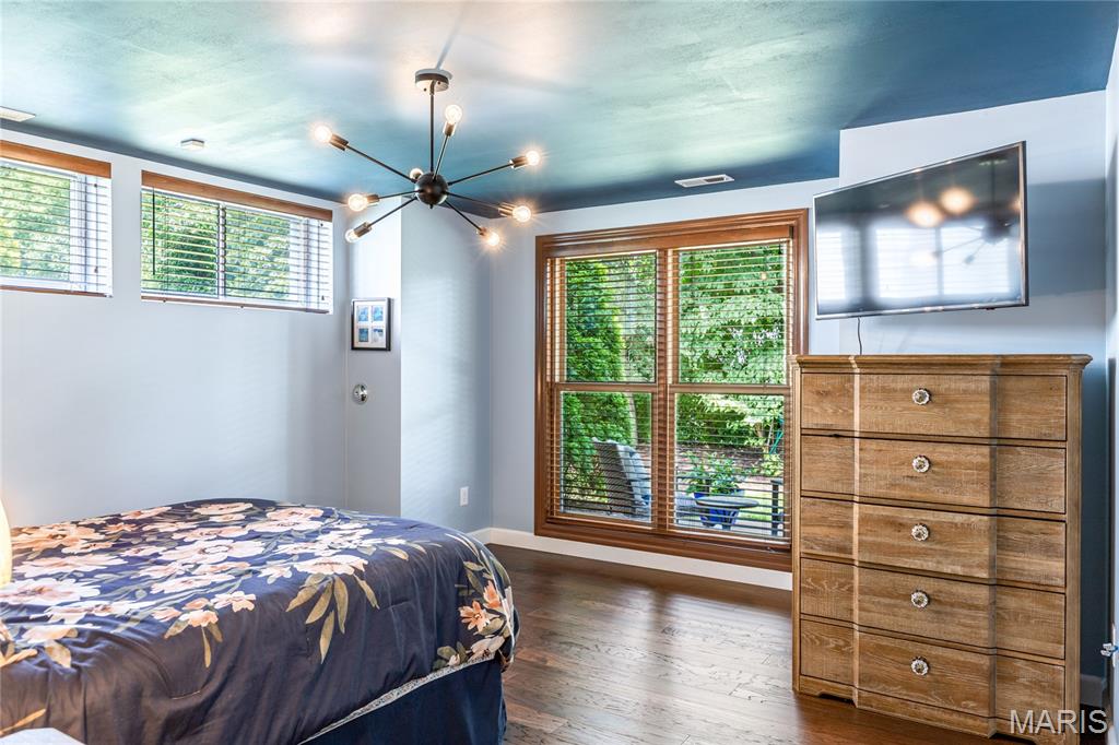 Manderleigh of Town & Country - Residential