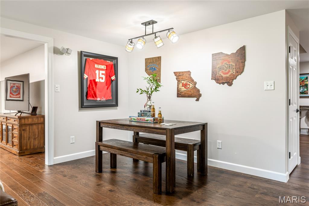 Manderleigh of Town & Country - Residential