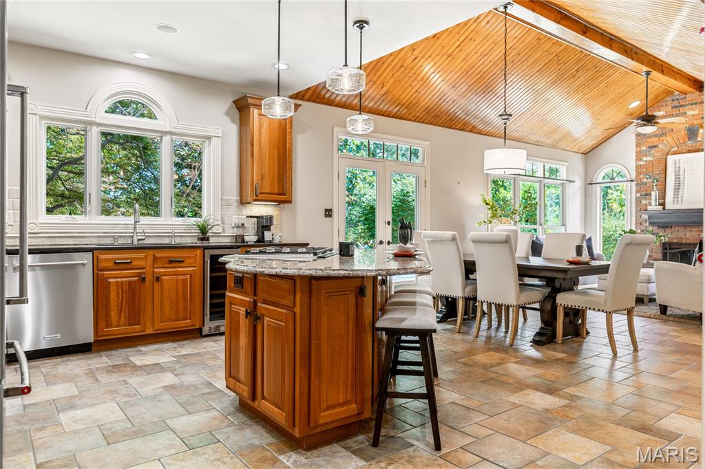 Manderleigh of Town & Country - Residential