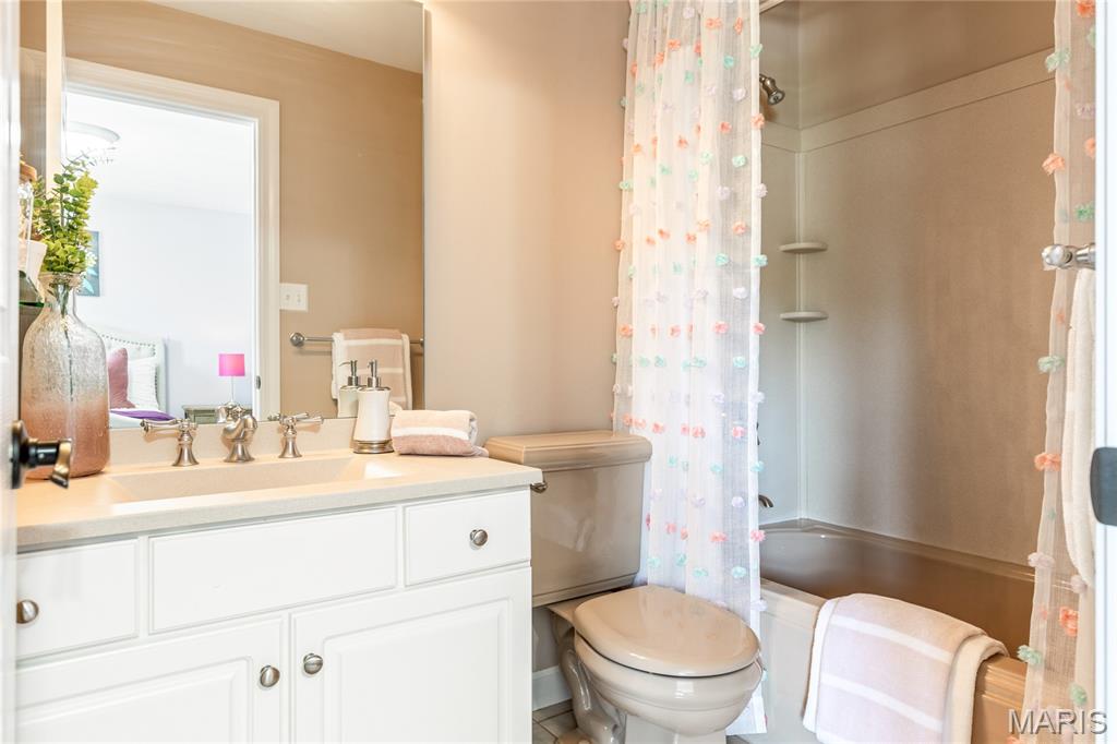 Manderleigh of Town & Country - Residential