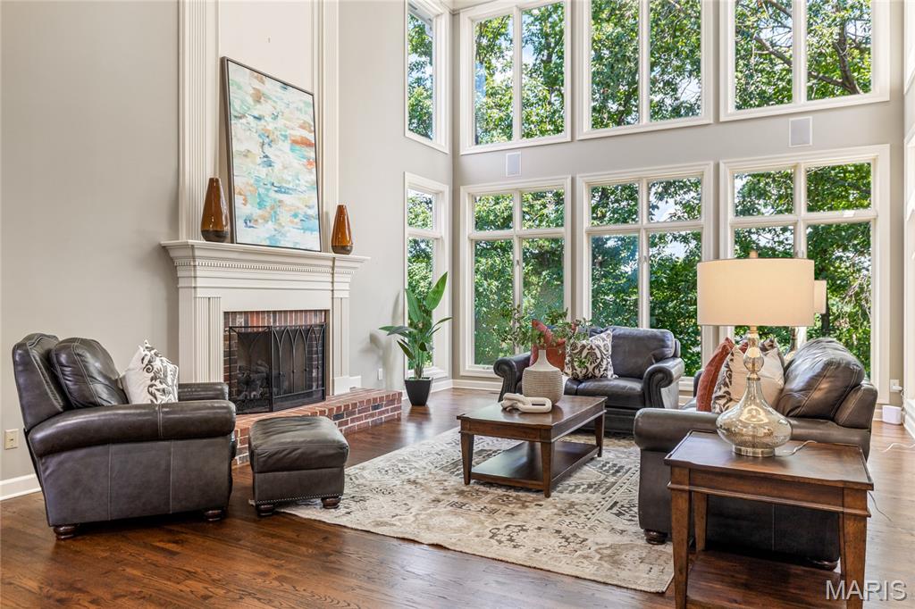 Manderleigh of Town & Country - Residential