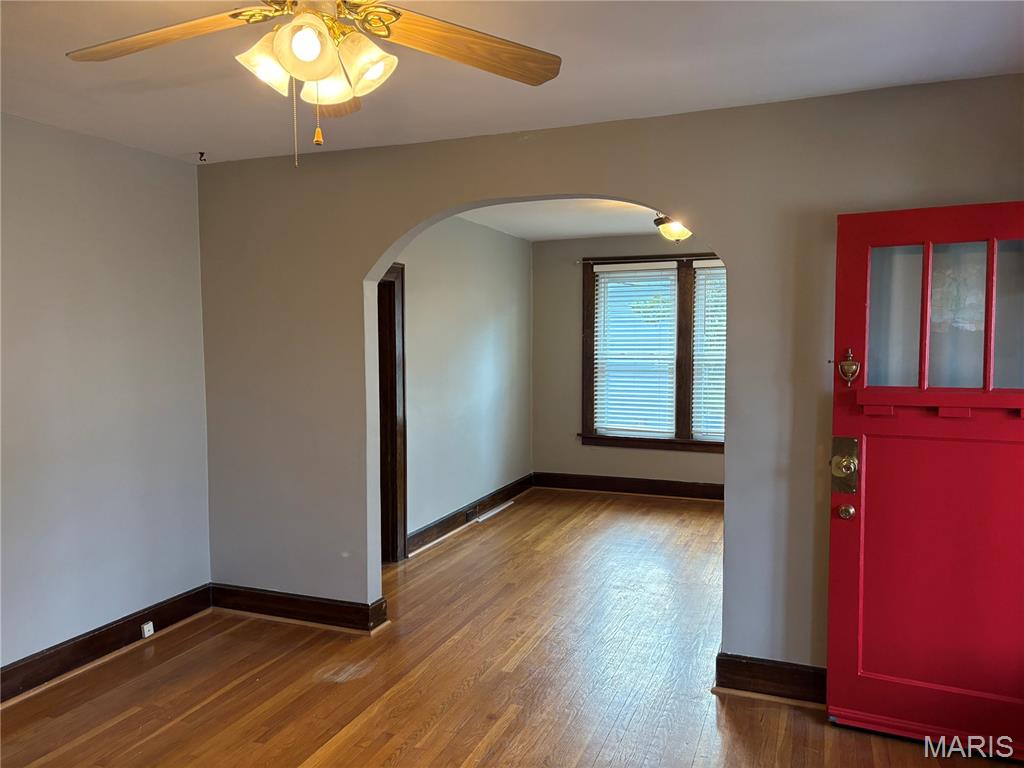 Brentwood, Missouri 63144, United States, 2 Bedrooms Bedrooms, ,1 BathroomBathrooms,Residential,Active,176200