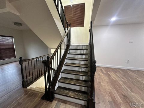 Tiny photo for 330 Wilhelmine Court, Ballwin, MO 63021 (MLS # 26009067)