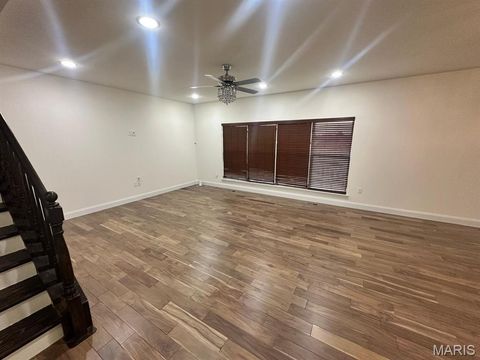 Tiny photo for 330 Wilhelmine Court, Ballwin, MO 63021 (MLS # 26009067)