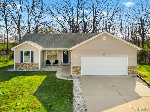Photo of 30 Round Table Court, Winfield, MO 63389 (MLS # 26020261)