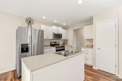 Tiny photo for 30 Round Table Court, Winfield, MO 63389 (MLS # 26020261)