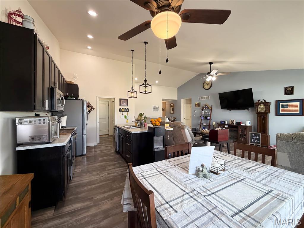Providence Twelve - Residential