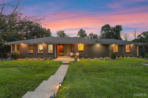 Photo of 1863 Highway 100, Pacific, MO 63069 (MLS # 26049693)