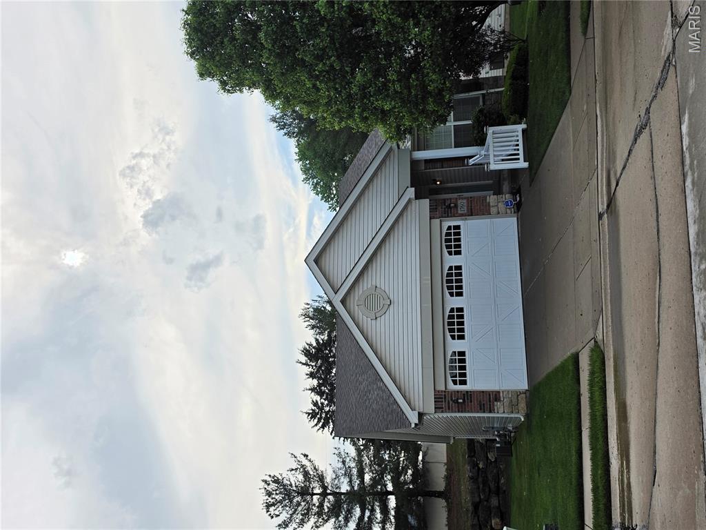 1760 Waterfall Drive