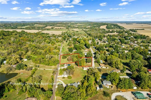 Tiny photo for 1207 Apple Street, Elsberry, MO 63343 (MLS # 26067185)