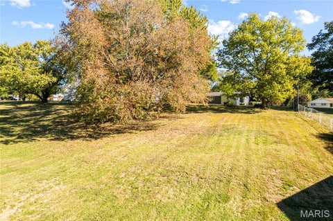 Tiny photo for 1207 Apple Street, Elsberry, MO 63343 (MLS # 26067185)