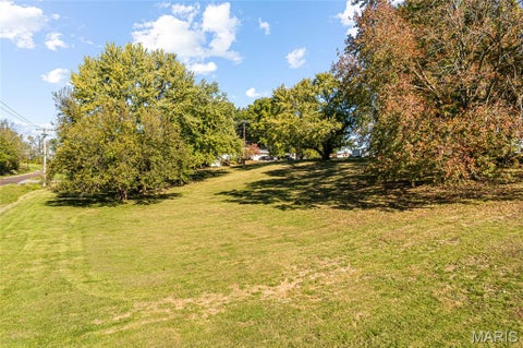 Tiny photo for 1207 Apple Street, Elsberry, MO 63343 (MLS # 26067185)