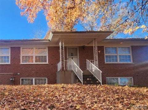 Photo of 7712 Nacomis Drive, St Louis, MO 63121 (MLS # 26068781)