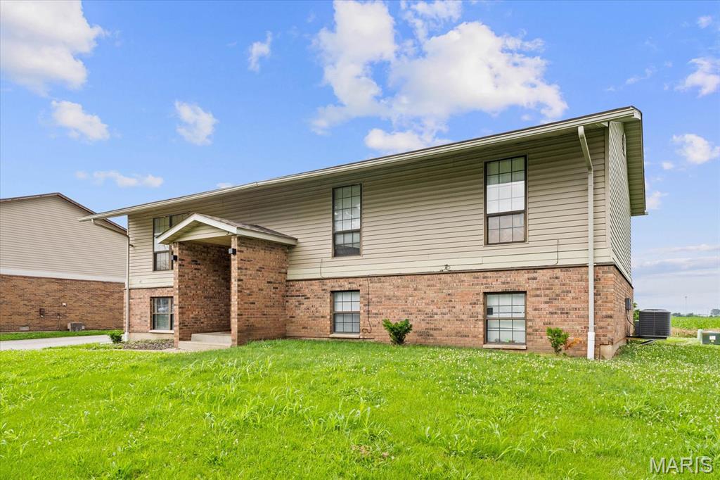 Collinsville, Illinois 62234, United States, ,Residential,Active,155652