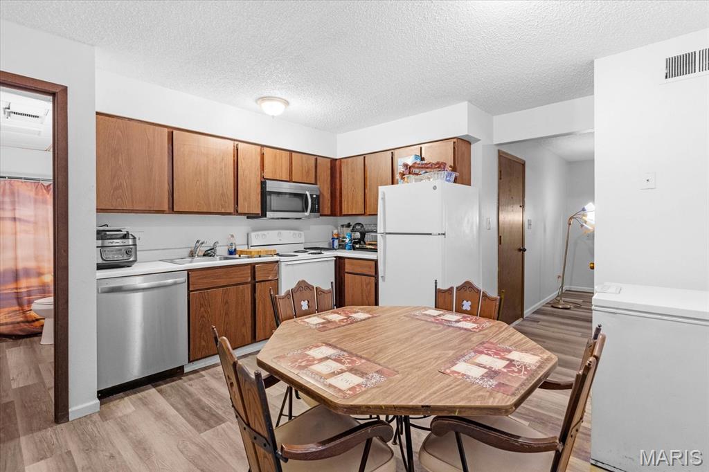 Collinsville, Illinois 62234, United States, ,Residential,Active,155652