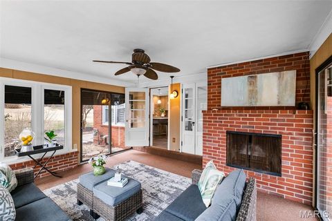 Tiny photo for 1889 N Signal Hills Drive Dr, Kirkwood, MO 63122 (MLS # 26004768)