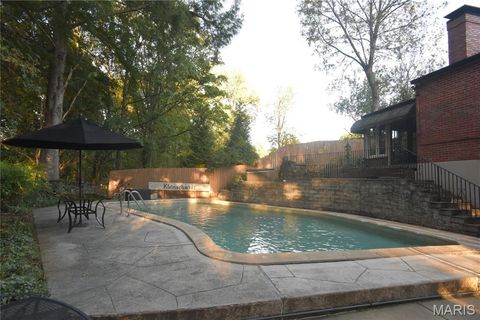 Tiny photo for 1889 N Signal Hills Drive Dr, Kirkwood, MO 63122 (MLS # 26004768)