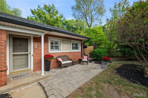 Tiny photo for 1889 N Signal Hills Drive Dr, Kirkwood, MO 63122 (MLS # 26004768)