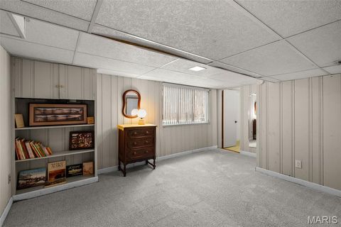 Tiny photo for 1889 N Signal Hills Drive Dr, Kirkwood, MO 63122 (MLS # 26004768)