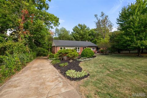 Tiny photo for 1889 N Signal Hills Drive Dr, Kirkwood, MO 63122 (MLS # 26004768)