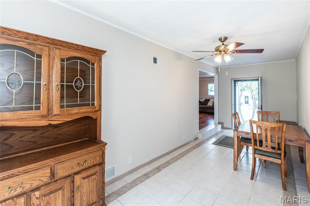 St Louis, Missouri 63129, United States, 2 Bedrooms Bedrooms, ,2 BathroomsBathrooms,Residential,Active,206290