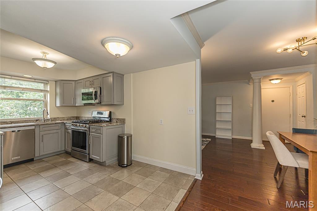 Delcrest Condo - Residential