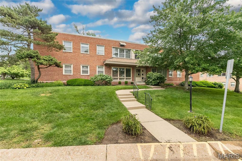 Delcrest Condo - Residential
