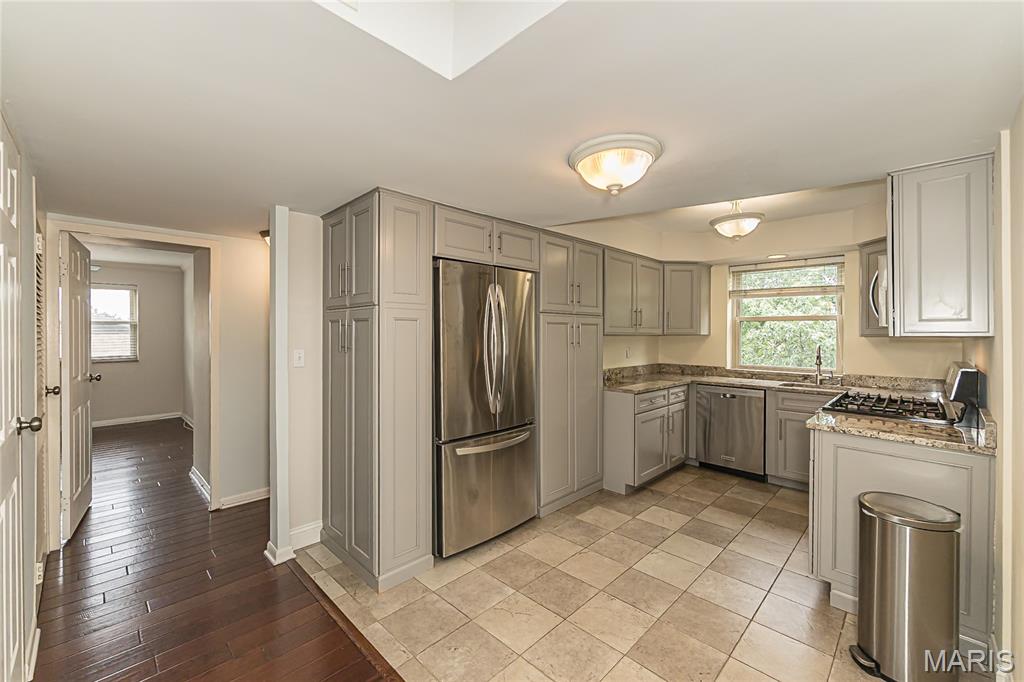 Delcrest Condo - Residential
