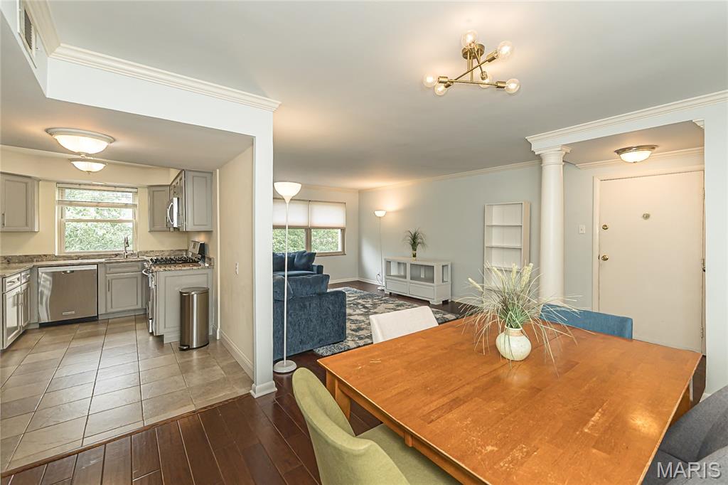 Delcrest Condo - Residential