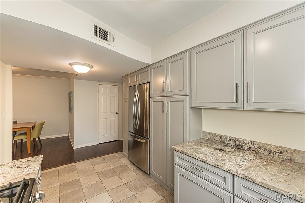 Delcrest Condo - Residential