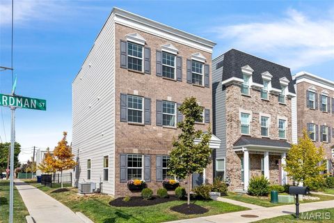 Tiny photo for 2125 Boardman Street, St Louis, MO 63110 (MLS # 25070626)