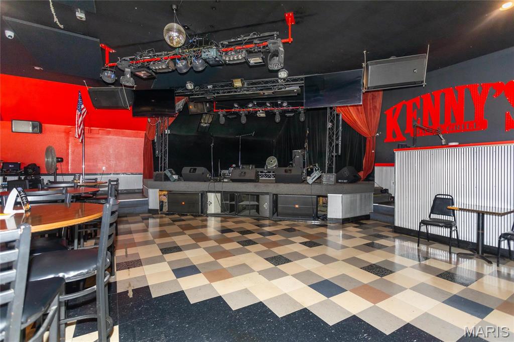 7045 Us Highway 61 67