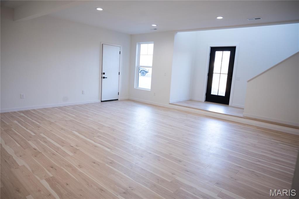 Tessa Oaks - Residential