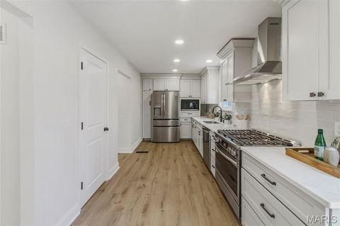 Tiny photo for 544 Summit Avenue, Webster Groves, MO 63119 (MLS # 25061475)