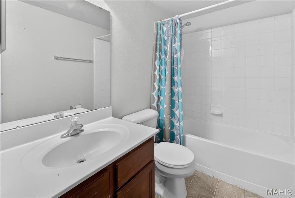 Greenbriar Condo - Residential