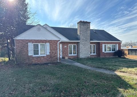 1212 E Main Street Linn MO 65051